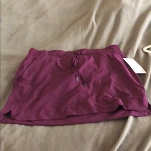 Athleta Midtown Skort in Eggplant
